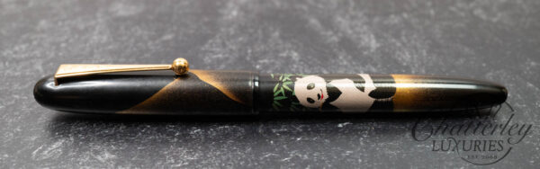 Namiki Yukari Maki-e Panda Fountain Pen - Image 2