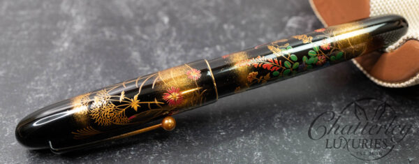 Namiki Yukari Royale Maki-e Fall Flowers Fountain Pen - Image 5
