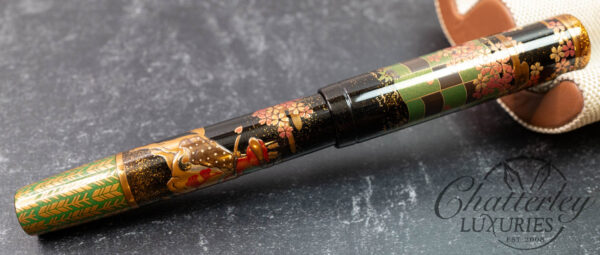 Namiki Emperor Maki-e Yabusame Limited Edition Fountain Pen - Image 3