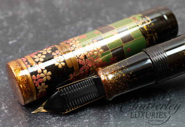 Namiki Emperor Maki-e Yabusame Limited Edition Fountain Pen - Image 6