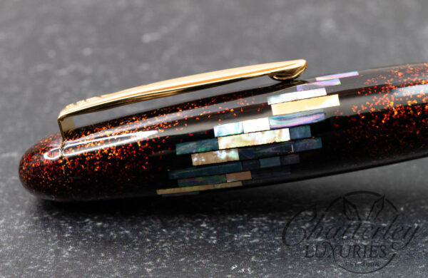Platinum Izumo Hon-urushi Raden Maki-e Aurora Fountain Pen - Image 5