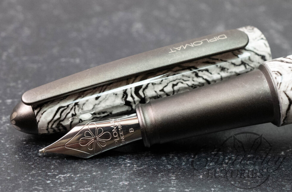 Diplomat Aero Volute Marble Fountain Pen