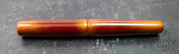 Tamenuri Studio Old Gold Byakudan-nuri Piccolo Urushi Fountain Pen - Image 2