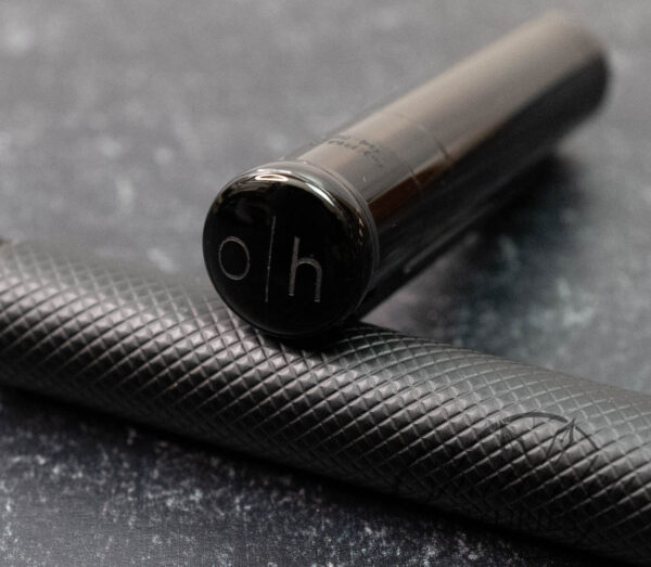 Otto Hutt Design 04 Black Matte Guilloche Fountain Pen Collection - Image 3