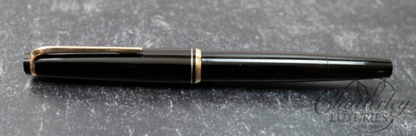 Montblanc 22 Vintage GFT Fountain Pen - Image 2