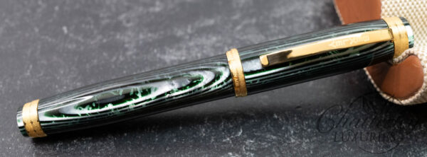 Bexley Golden Age "Waves" Arco Green Limited Edition Fountain Pen - Image 2