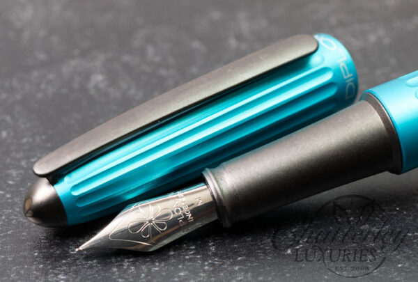 Diplomat Aero Turquoise Fountain Pen