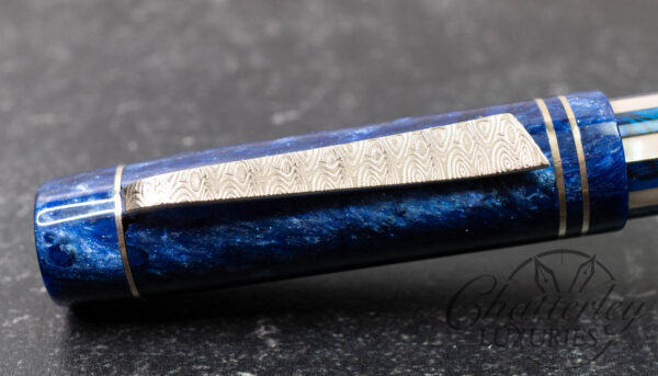 Atelier Lusso Hapalua Teal-Dyed Abalone Mother-Of-Pearl Fountain Pen - Image 3