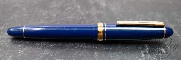 Platinum President Blue and Gold Fountain Pen - Image 3
