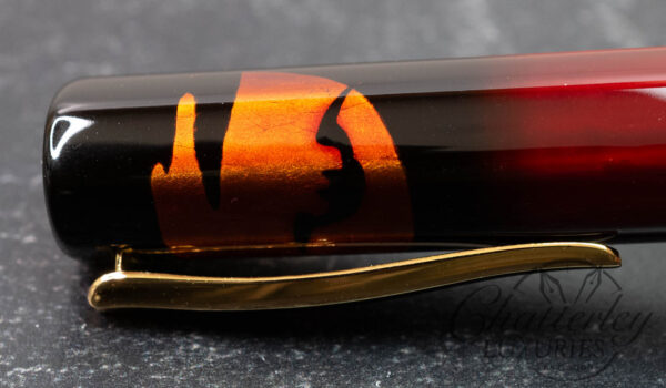 Danitrio Maki-e Flying Bats on Sho-Hakkaku (Octagon) With Gold Clip Fountain Pen - Image 9