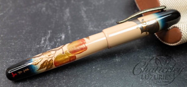 Danitrio Maki-e Bat with Peaches on Densho with Painted Clip Fountain Pen - Image 3