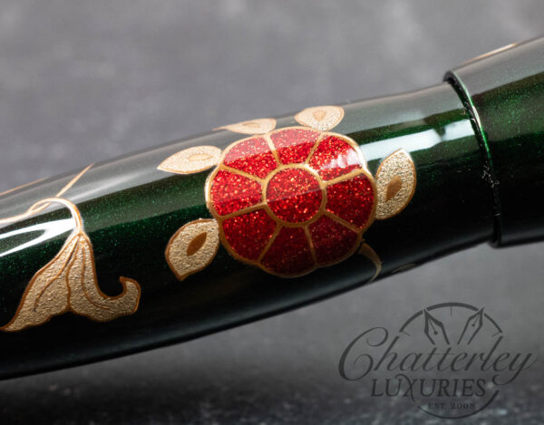 Danitrio Maki-e Bird and Flowers on Hyotan Fountain Pen - Image 9