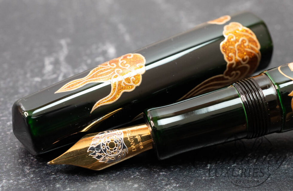 Danitrio Maki-e Ancient Flower Pattern Tame-nuri on Hakkaku (Octogon) Fountain Pen