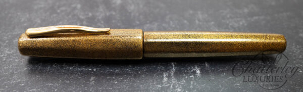 Danitrio Urushi Ishimeji-Nuri Black/Gold on Hakkaku (Octagon) with Gold Clip Fountain Pen - Image 2