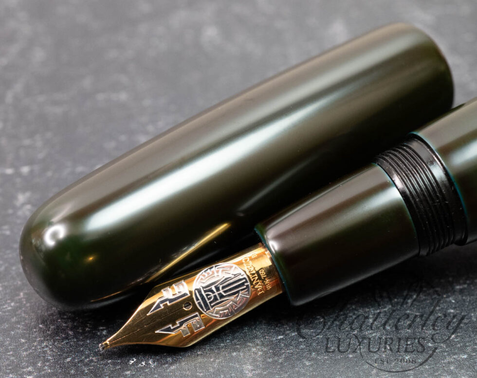 Danitrio Urushi Irokeshi-dame Blue on Mikado Round Top Fountain Pen
