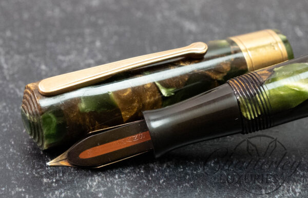 Waterman 94 Vintage Moss Agate with Keyhole Nib Fountain Pen - Image 4