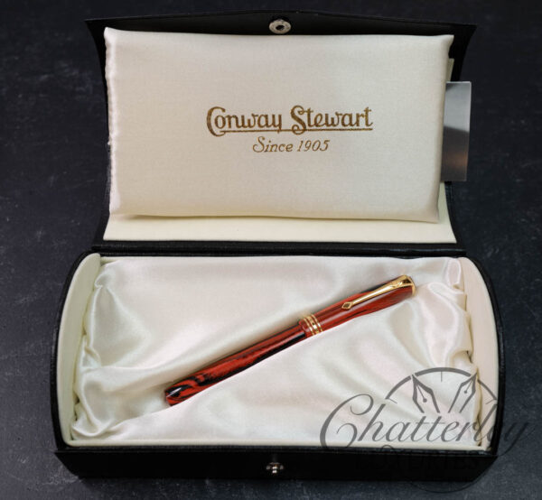 Conway Stewart 58 Red Woodgrain Ebonite Limited Edition Fountain Pen - Image 5