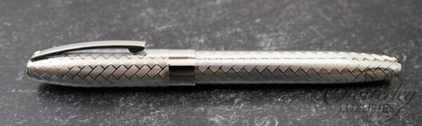 Sheaffer Legacy Heritage Chevron Fountain Pen - Image 2
