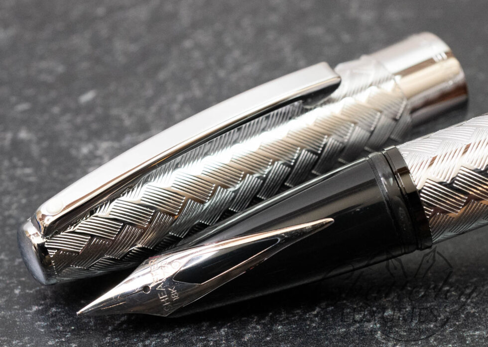 Sheaffer Legacy Heritage Chevron Fountain Pen
