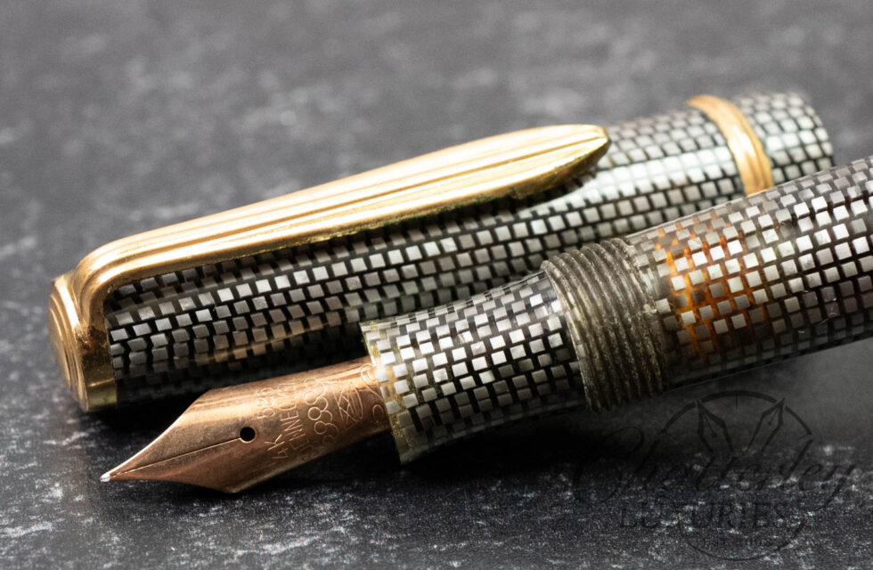 Soennecken 222 Superior Silver Grey Lizard Vintage Celluloid Fountain Pen