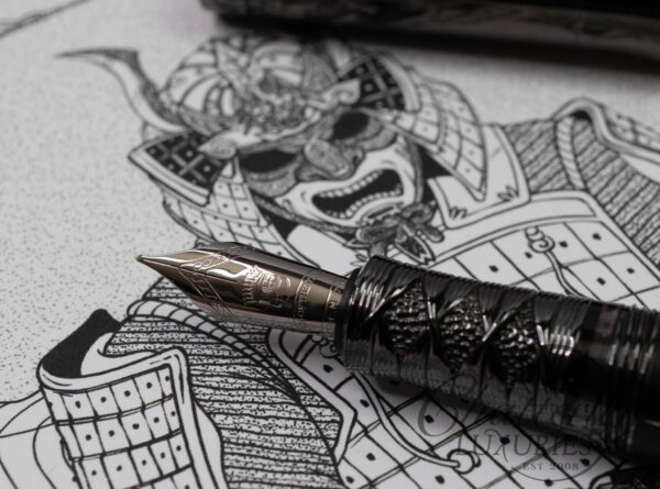 Graf von Faber-Castell Pen of the Year 2019 Samurai Black Elegance Fountain Pen - Image 4