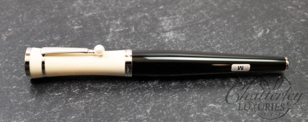 Montblanc Greta Garbo Special Edition Fountain Pen - Image 2