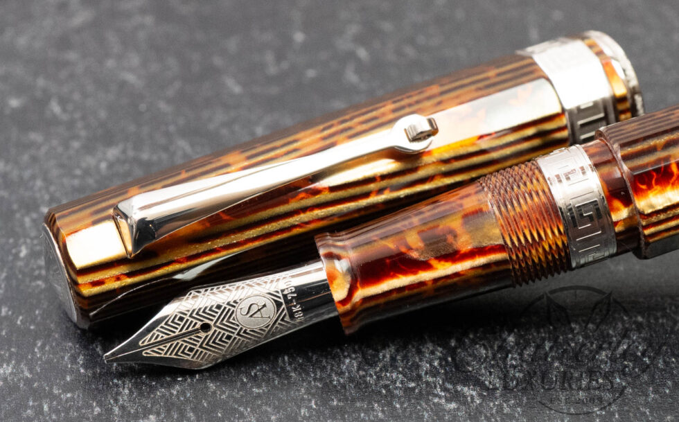 Armando Simoni Club Gladiatore Medio Rhodium Trim Arco Bronze Celluloid Fountain Pen