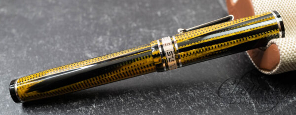 Wahl Eversharp DECOBAND Gold Seal Oversized Limited Edition Burkina Celluloid Fountain Pen - Image 3