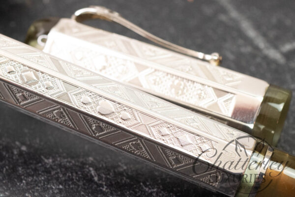Montegrappa Queen of Hearts Limited Edition Fountain Pen - Image 3