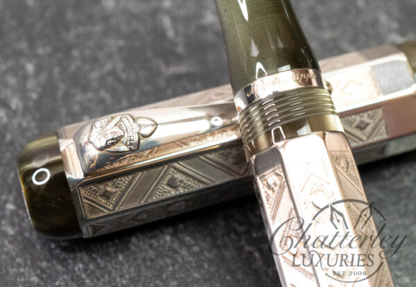 Montegrappa Queen of Hearts Limited Edition Fountain Pen - Image 8