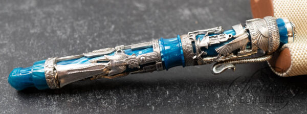 Montegrappa Luxor Blue Nile Limited Edition Vermeil Fountain Pen - Image 6