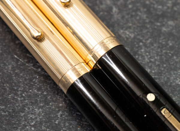 Sheaffer Lifetime Crest 1375 Fountain Pen And Mechanical Pencil Set - Image 8