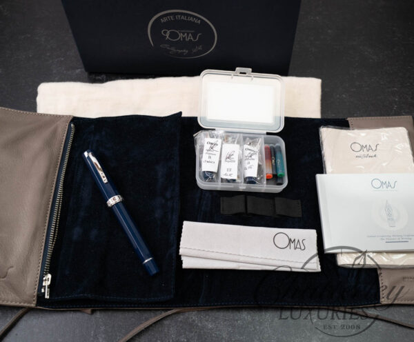 Omas Limited Edition Calligraphy Fountain Pen Set - Image 7