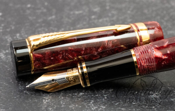 Parker Duofold International Marbled Maroon Fountain Pen