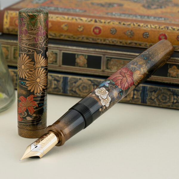 Namiki Emperor Blooming Flowers in Profusion (100 Flowers) Limited Edition Emperor Fountain Pen - Image 18