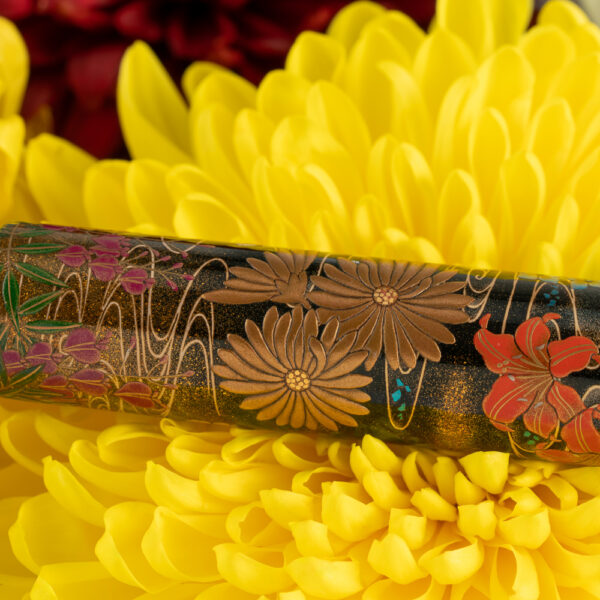 Namiki Emperor Blooming Flowers in Profusion (100 Flowers) Limited Edition Emperor Fountain Pen - Image 10