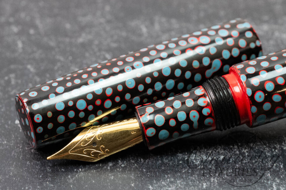 Tamenuri Studio Kawari-nuri Blue Dot Urushi Fountain Pen
