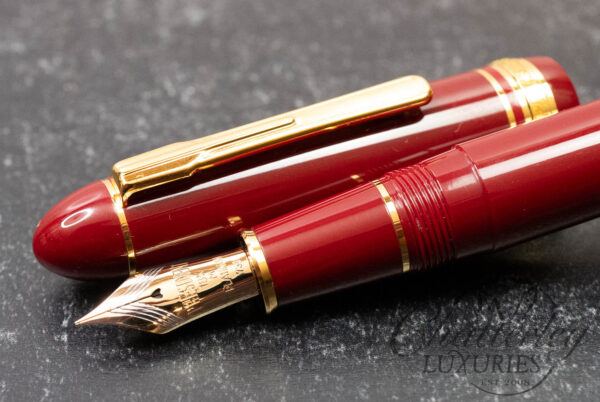 Platinum President Burgundy and Gold Fountain Pen