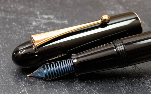 Pilot Namiki Yukari Royal Black Urushi Fountain Pen - Image 3