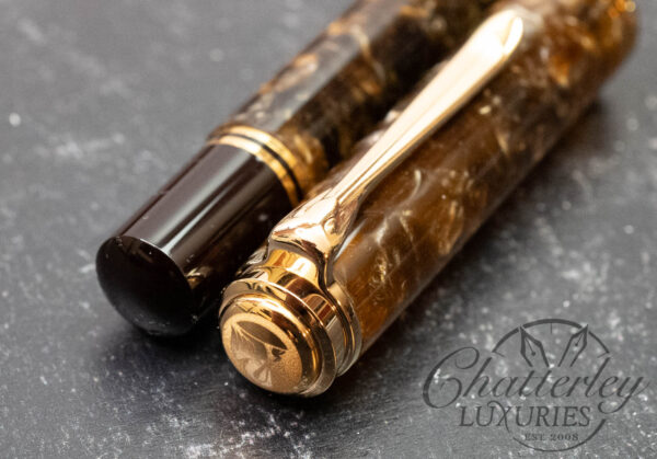 Pelikan M800 Renaissance Brown Fountain Pen - Image 3
