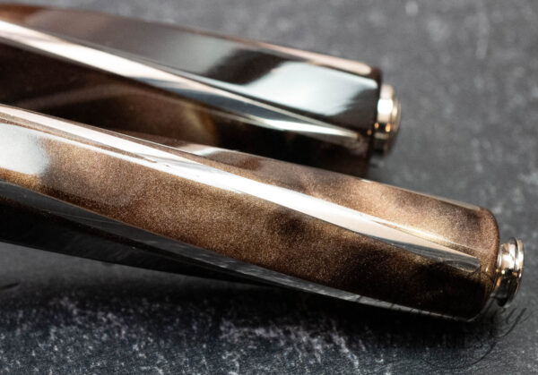 Visconti Divina Elegance Maxi Brown Fountain Pen - Image 5