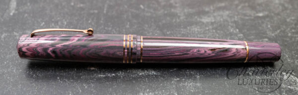 Leonardo Momento Zero Grande Ebonite "Purple Clover" Fountain Pen - Image 2