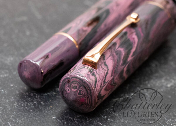 Leonardo Momento Zero Grande Ebonite "Purple Clover" Fountain Pen - Image 7