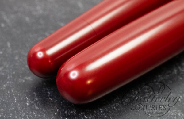 Danitrio Urushi Irokeshi-dame Red on Mikado Round Top Fountain Pen - Image 4