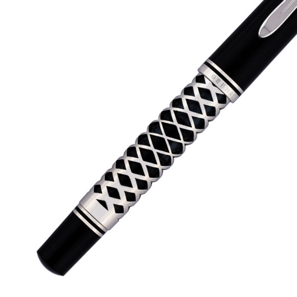 Pelikan Souveran M805 Special Edition Metal Sleeve Fountain Pen - Image 10