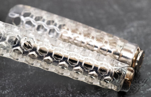 Pineider La Grande Bellezza Limited Edition Sugar White Honeycomb Fountain Pen - Image 4