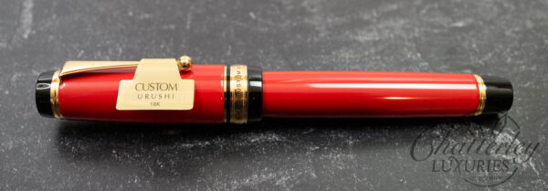 Pilot Custom Urushi Vermillion Fine/Medium Nib Fountain Pen - Image 2