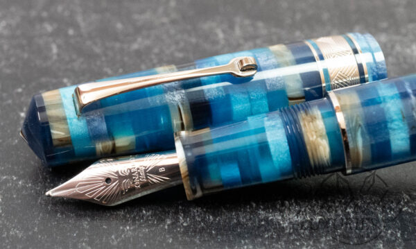 Leonardo Momento Zero Grande Mosaico Hawaii Fountain Pen