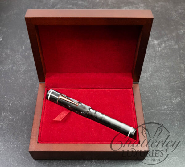 Bexley Giant Pen Platinum Grey #12 Nib Fountain Pen - Image 10