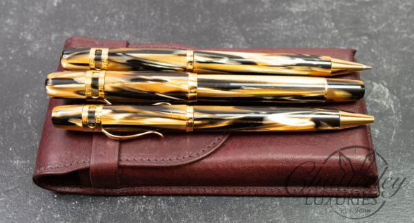 Visconti Ragtime 1991 Cinnabar Celluloid 3 Pen Set With Visconti Leather Case - Image 3